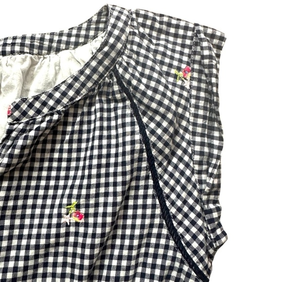 Gap Kids L Gingham Capsleeve Dress With Embroidered Flowers And Checkered Print - Picture 4 of 12